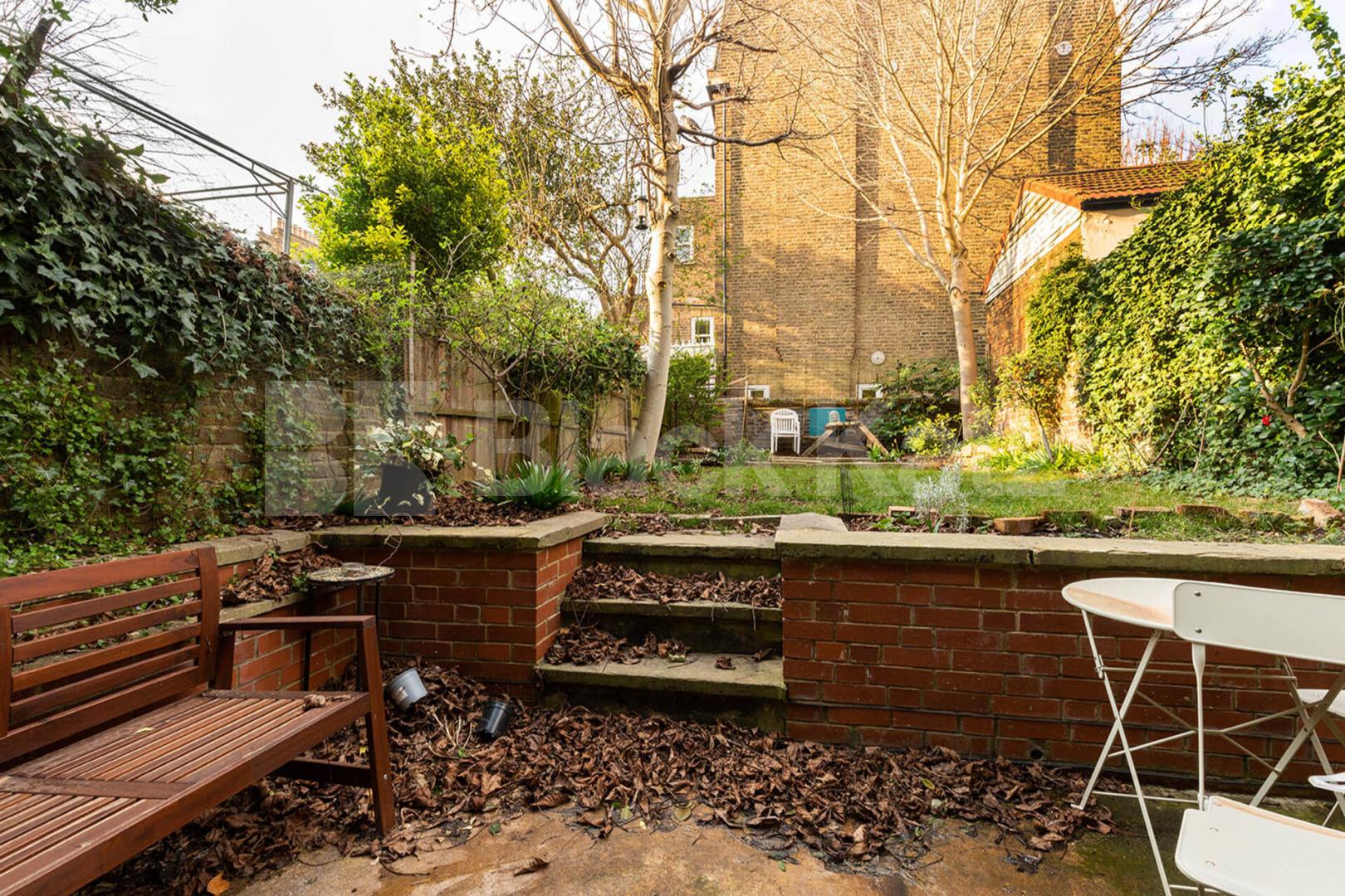 spacious well presented 2 bedroom garden flat a short walk to zone 2 station Tufnell Park Road, Tufnell park